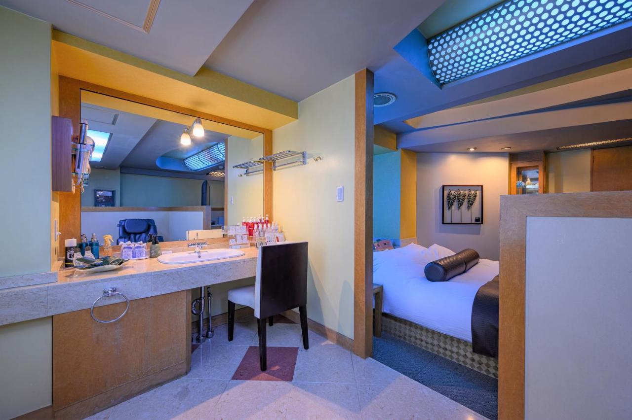 Water Hotel Mw (Adults Only) ไซตามะ ภายนอก รูปภาพ