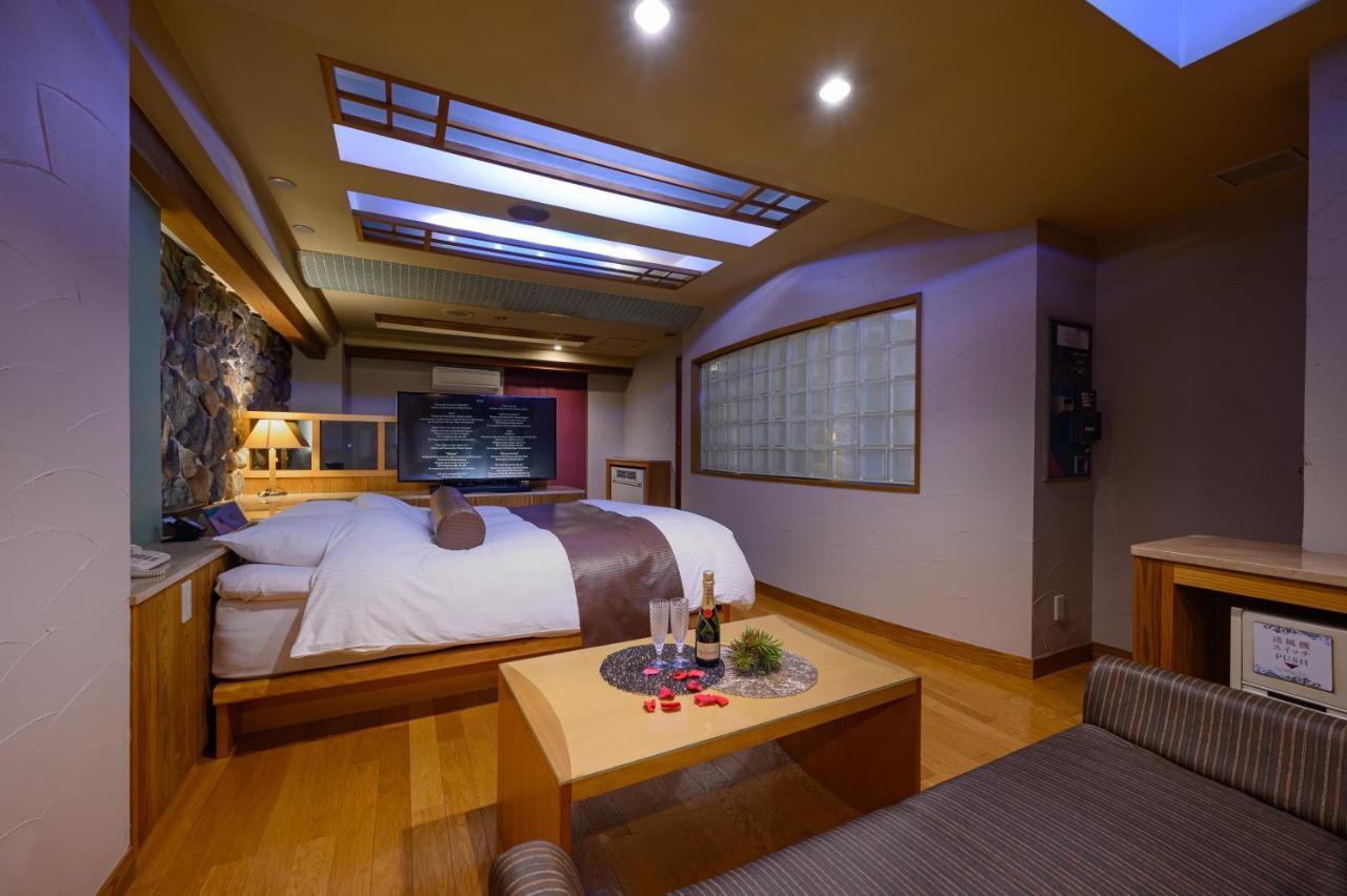 Water Hotel Mw (Adults Only) ไซตามะ ภายนอก รูปภาพ
